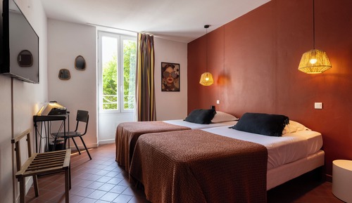 Standard Twin Room
