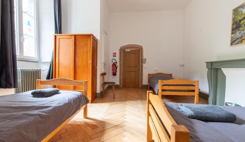 Basic Triple Room