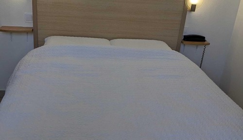 Economy Double Room, 1 Double Bed, Non Smoking, Courtyard View