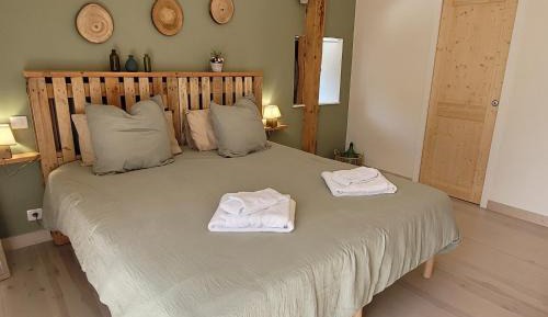 Deluxe Double Room with Shower