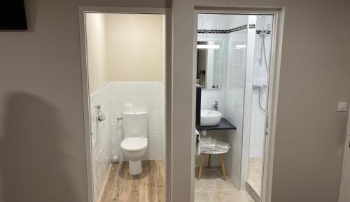 Large Double Room