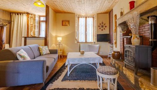 Two-Bedroom Holiday Home