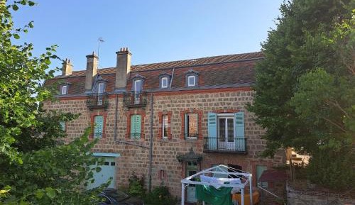 Two-Bedroom Deluxe Apartment with Garden View