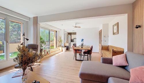 Apartment with Terrace