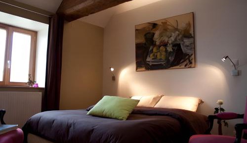 Standard Queen Room