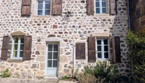 Holiday Home (4 Adults)