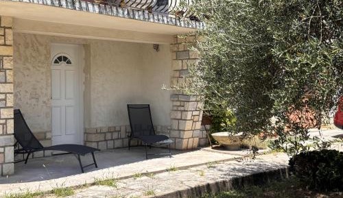 Studio with Terrace