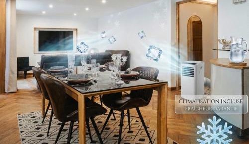 Two-Bedroom Deluxe Apartment