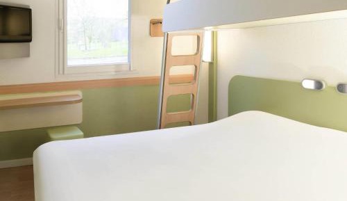 Double Room with Bunk Bed