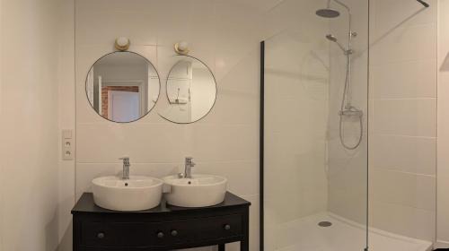 Superior King or Twin Room