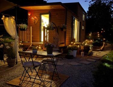 Deluxe Bungalow with Garden View