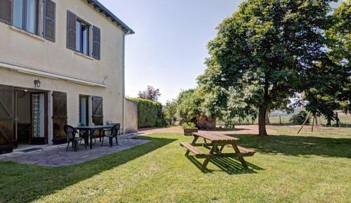 Holiday Home (4 Adults)