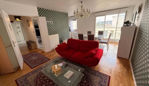 Deluxe Apartment
