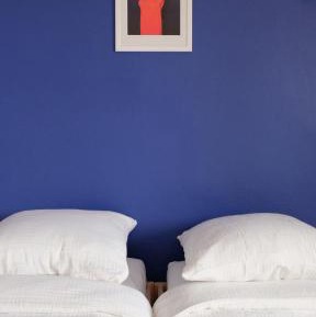 Basic Triple Room with Shared Bathroom