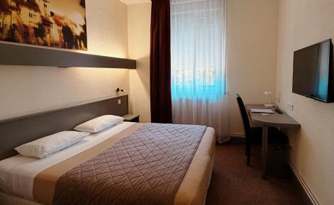 Economy Double Room