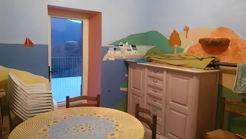 Double Room with Mountain View