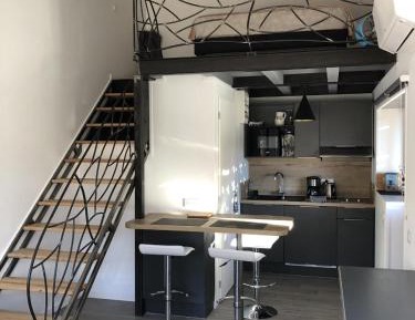 Studio with Terrace