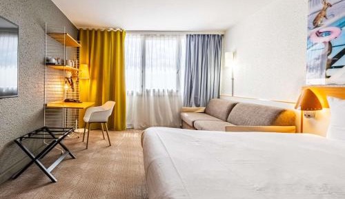 Classic Double Room with Sofa