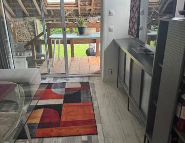 Studio with Garden View