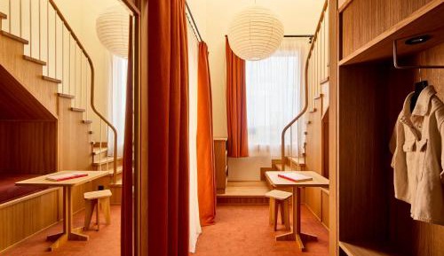Duplex Room