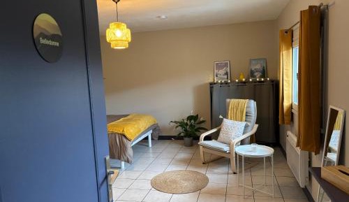 One-Bedroom Apartment with Garden View