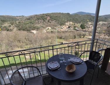 One-Bedroom Apartment with Balcony and Mountain View  