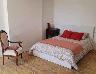 Double Room with Shared Bathroom
