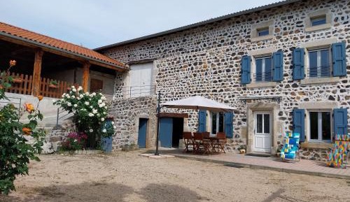 Holiday Home (6 Adults)