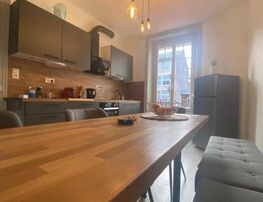 Apartment with City View