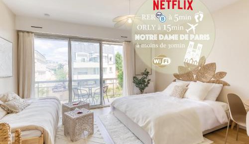 One-Bedroom Apartment with Balcony