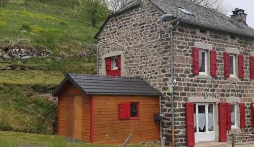 Holiday Home (6 Adults)