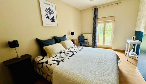 Queen Room