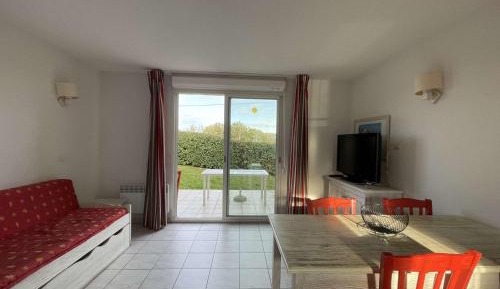 Holiday Home (6 Adults)