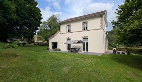 Holiday Home (6 Adults)