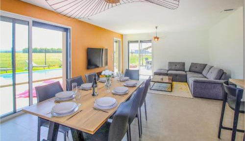Four-Bedroom Vacation Home