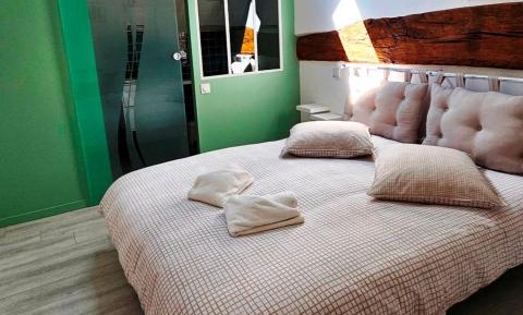 Double Room with Private Bathroom