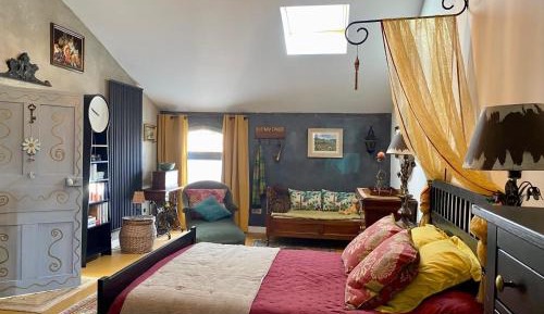 Large Double Room