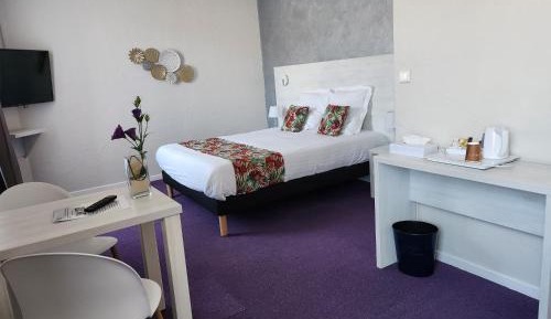 Double Room with Mountain View