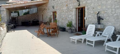 Quadruple Room with Terrace