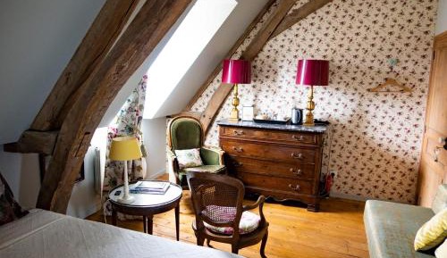Twin Room with Bathroom