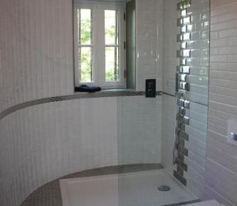 Queen Room with Garden View