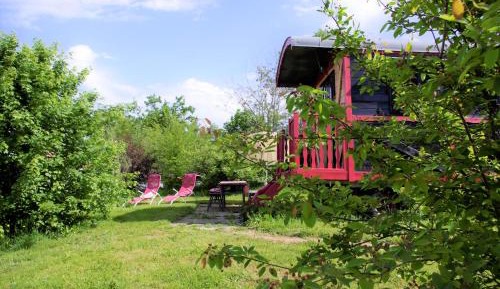 Gypsy Caravan