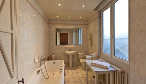 Superior Double Room with Bath