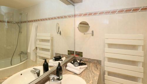 Two-Bedroom Superior Apartment