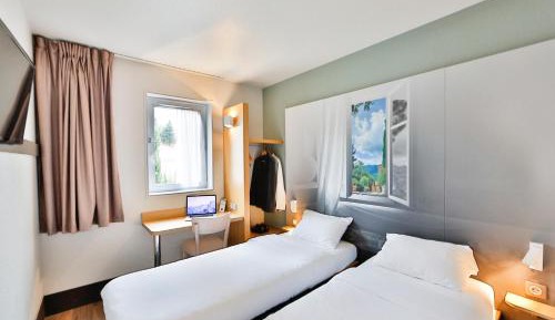 Twin Room - Non-Smoking