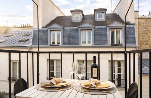 Marais Apartment | 1531 Bourgeois