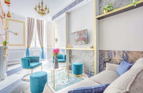4th Arrondissement Apartment | Merveil Luxury Suite - Saint Louis