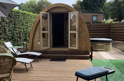 Vosges RV Rental | Domaine les Nids du Lac* - POD 2 Rooms 2 People with private Jacuzzi