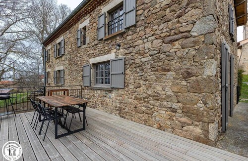 Chameane House | Gîte du Renard - LE VERNET-CHAMEANE