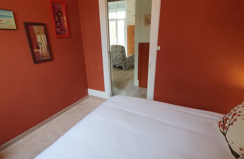 Saint-Honore-les-Bains Bed & Breakfast | Suite de 35m2 Petit Déjeuner Compris à Saint Honoré les Bains